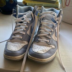 Like new Nike high top dunks in a purple blue color size 8.5
